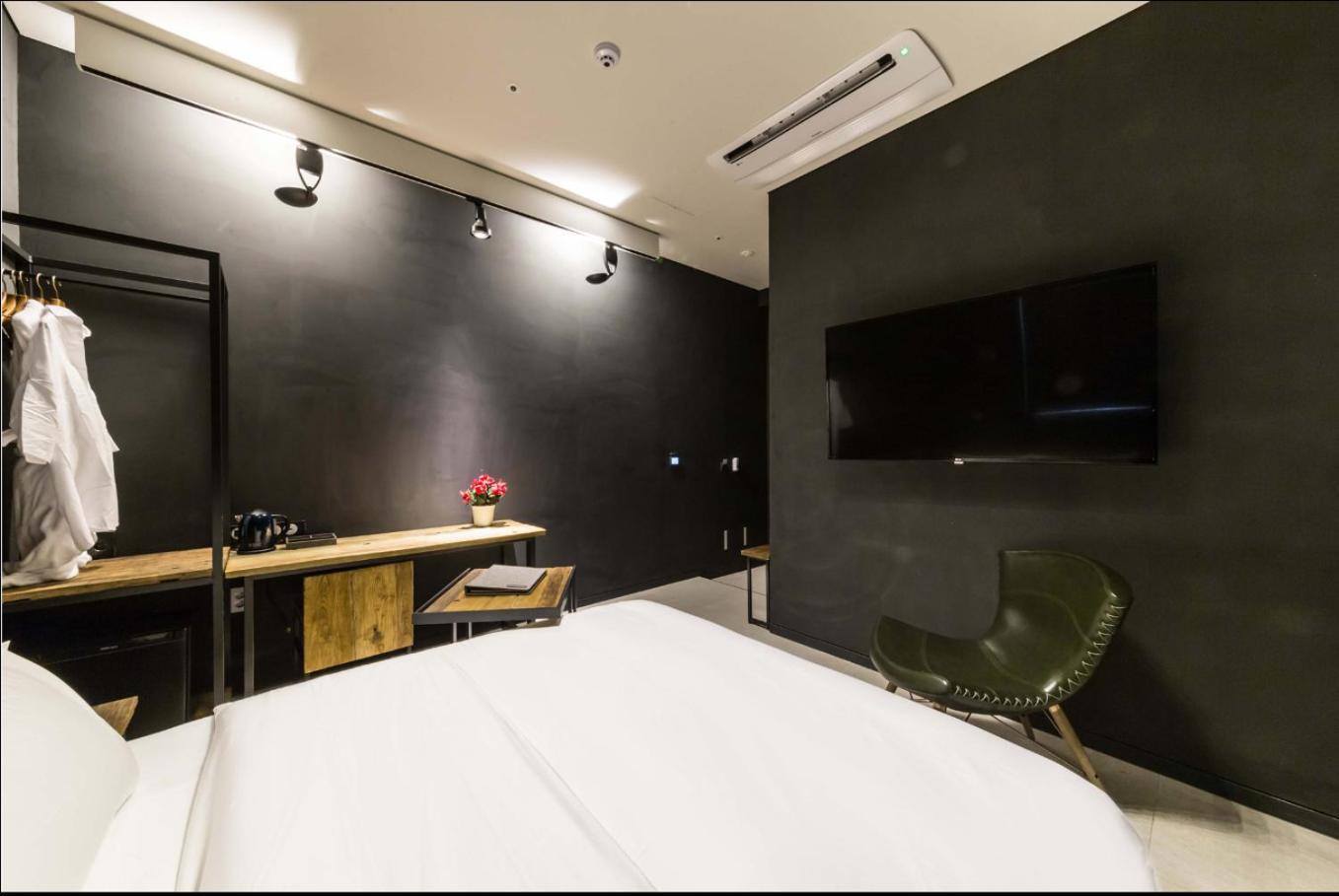 Hotel The Artist Dongdaemun Seoul Exterior photo