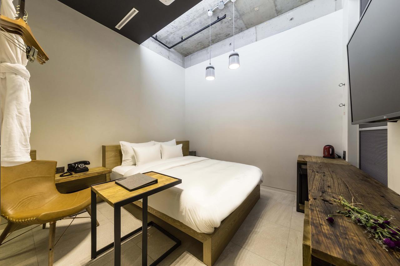 Hotel The Artist Dongdaemun Seoul Exterior photo