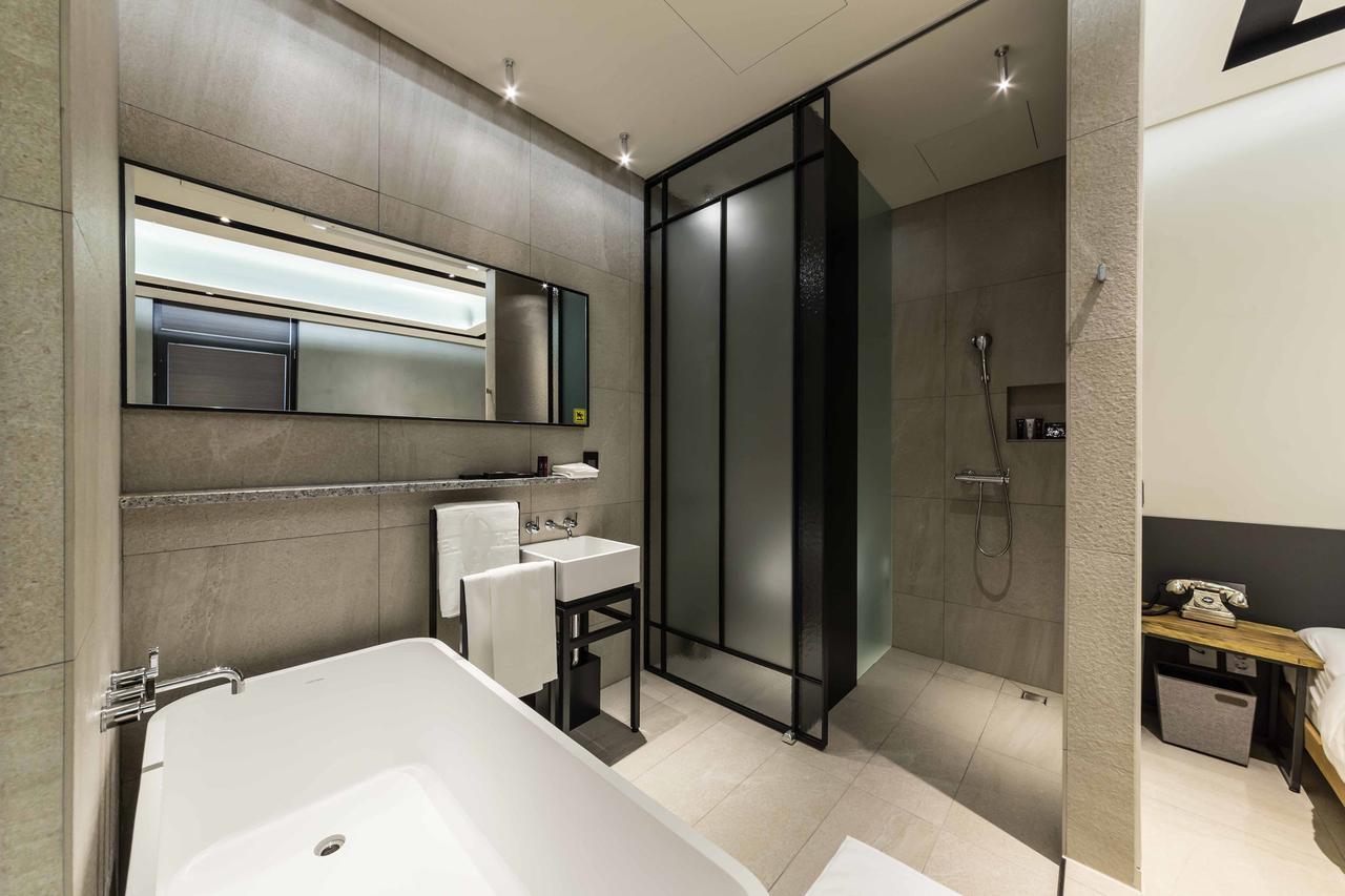 Hotel The Artist Dongdaemun Seoul Exterior photo